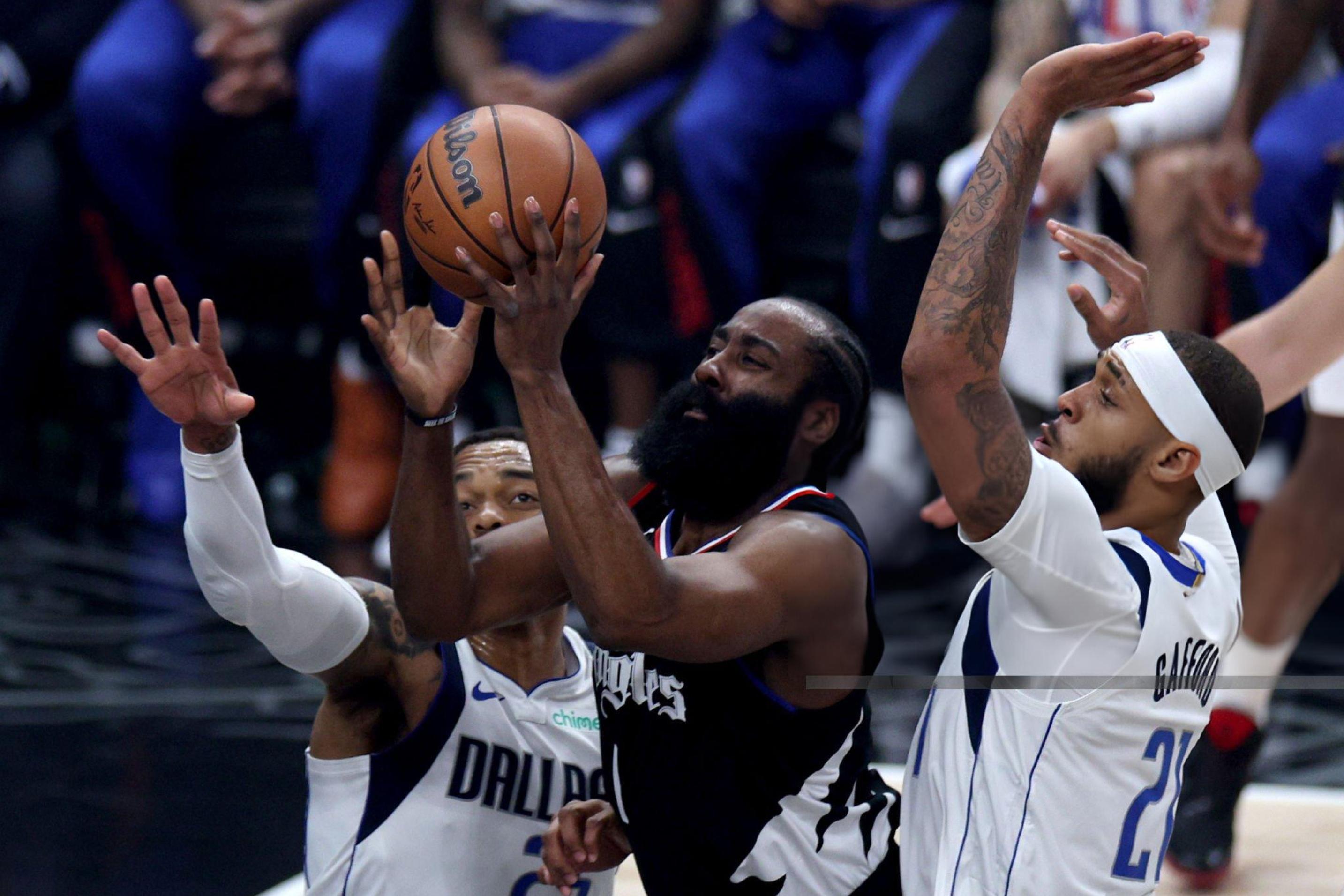 cba季后赛开罚单